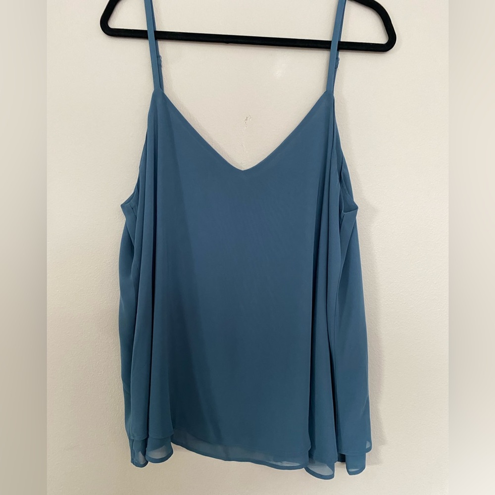 Torrid flowy size 2